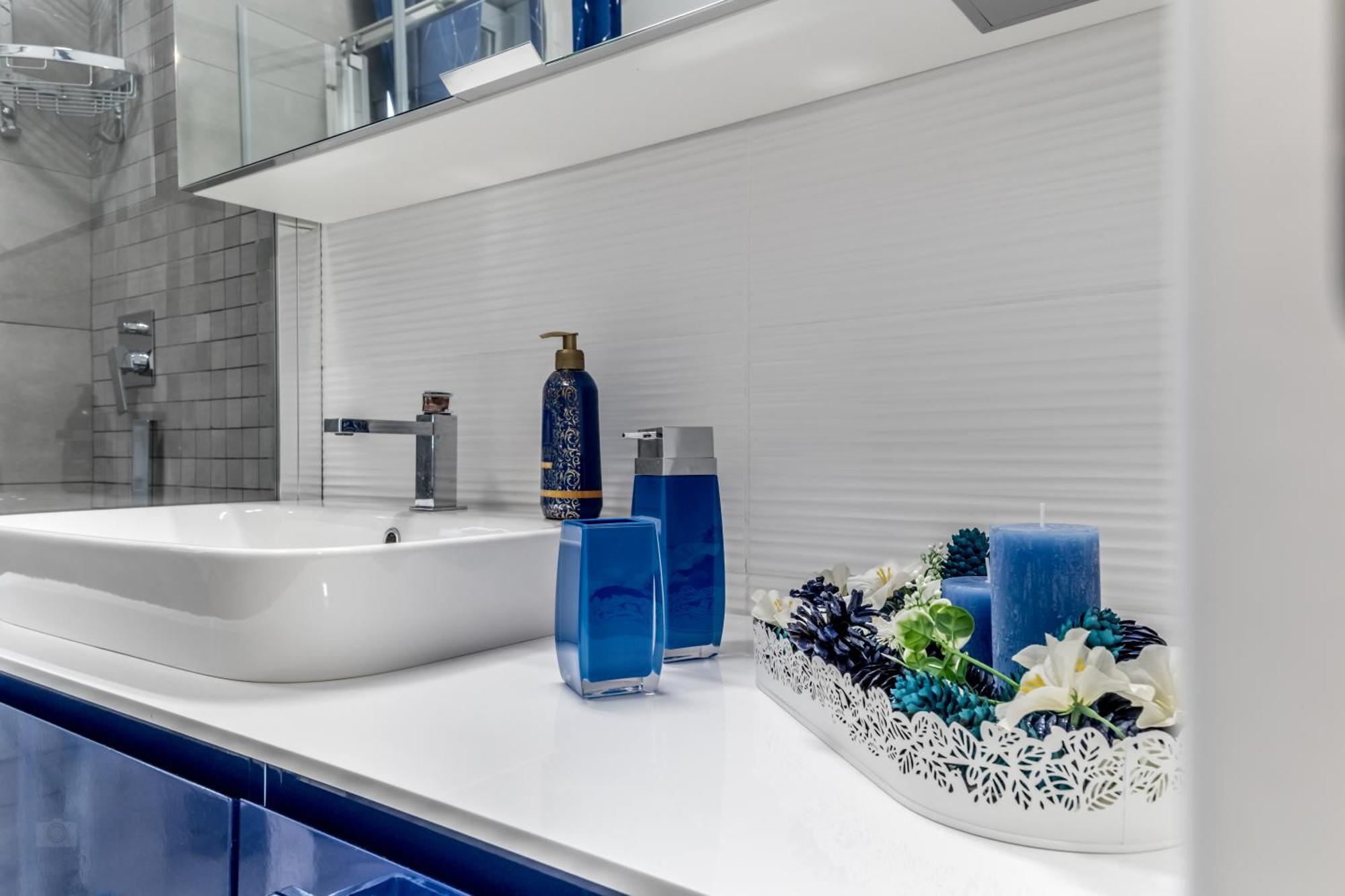 White Living R-Home ローマ エクステリア 写真