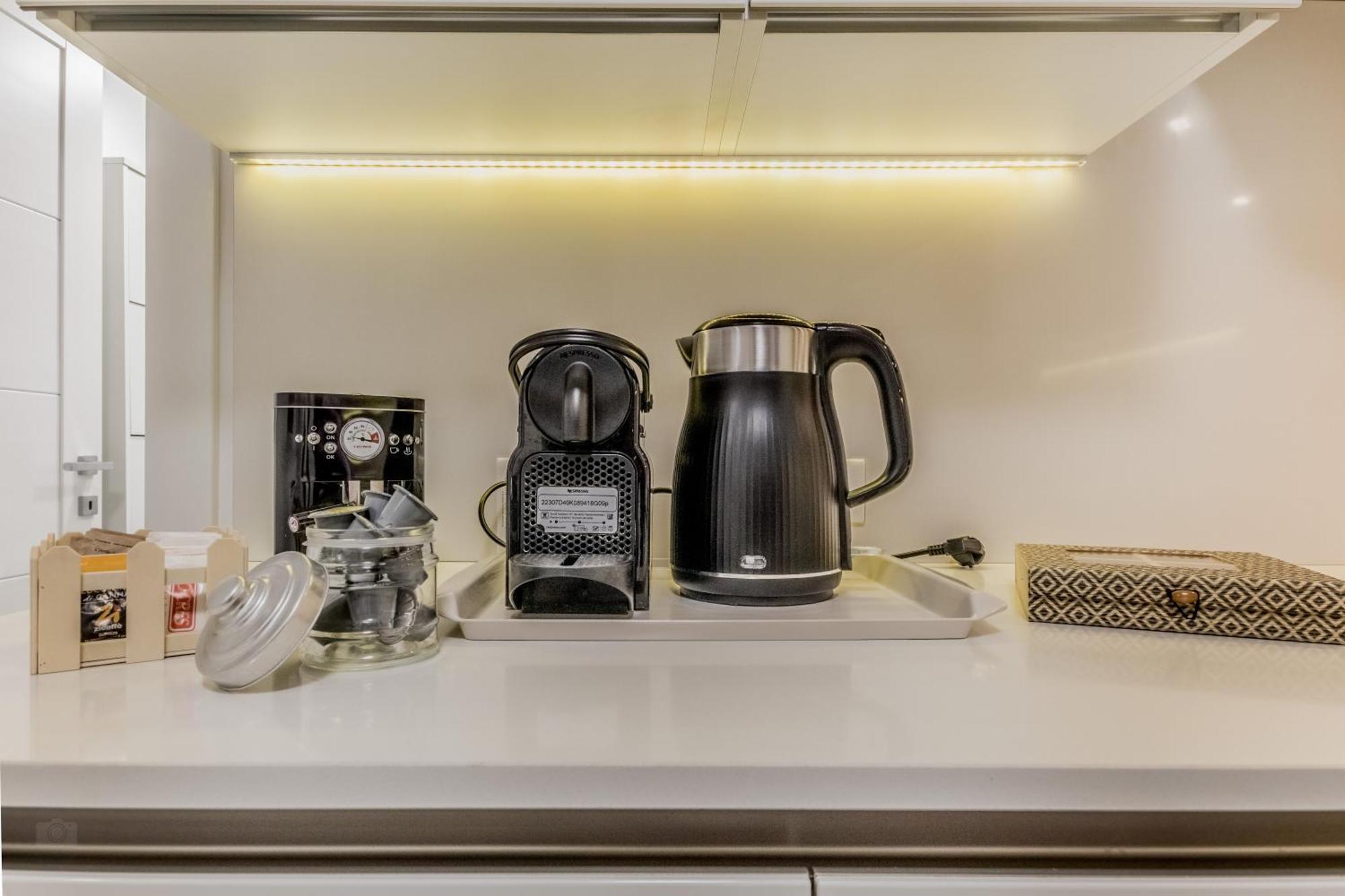 White Living R-Home ローマ エクステリア 写真